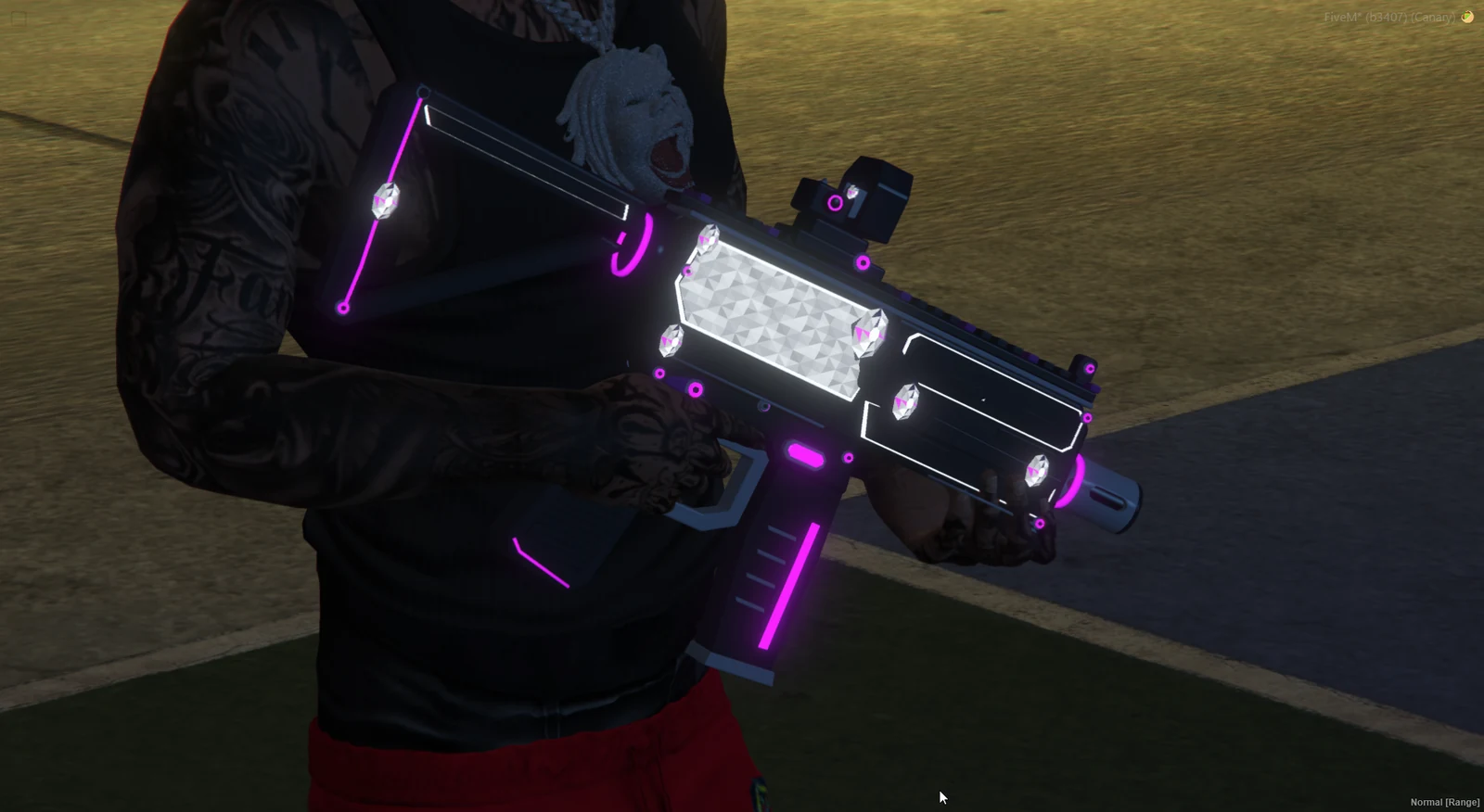Ice SMG in FiveM: purple accents after dark